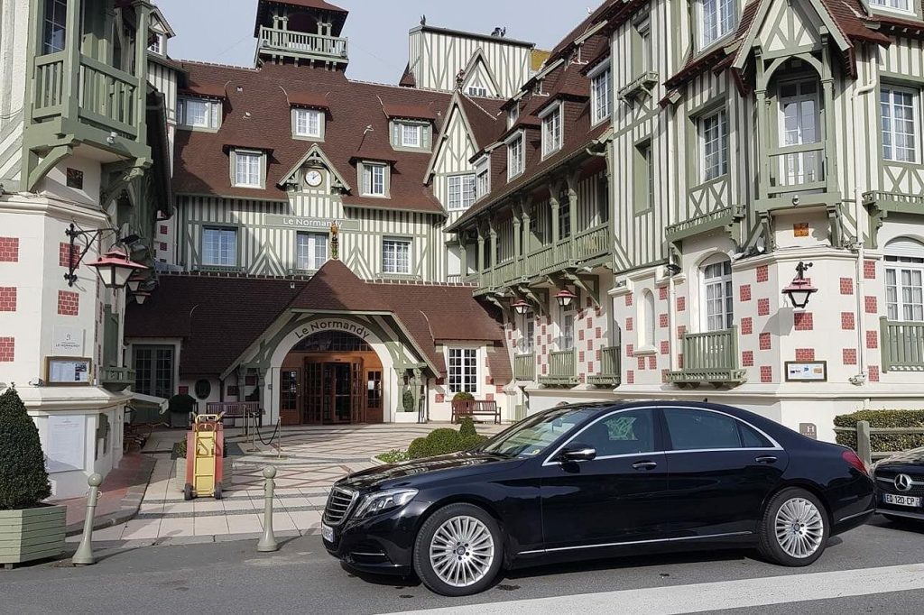Luxury travel and transportation services provided by Carey UK for executive and VIP clients